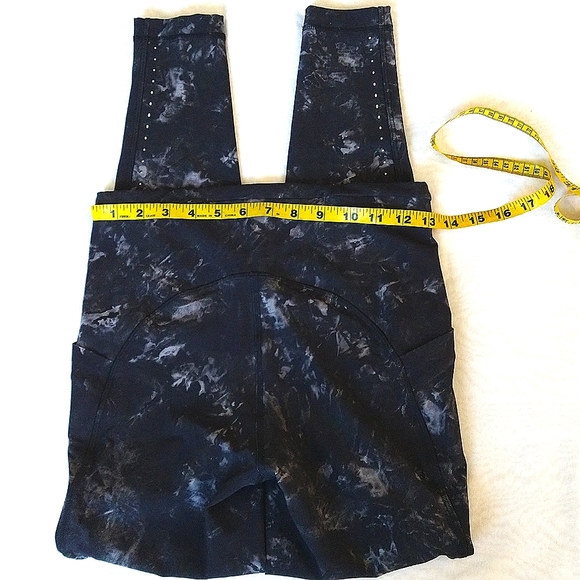 🍋 Lululemon Leggings, size 6 - Picture 2 of 9